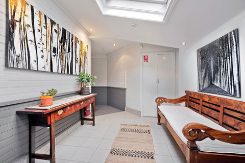 Pure Chalet Thredbo - Phillip Island Accommodation 20