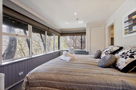 Pure Chalet Thredbo - Phillip Island Accommodation 29