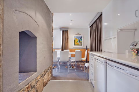 Pure Chalet Thredbo - Phillip Island Accommodation 43