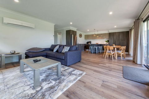 Horizons Retreat & Golf, Villa 133 - Phillip Island Accommodation 3