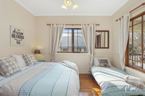 Allegra Cottage Of Leura - Phillip Island Accommodation 7