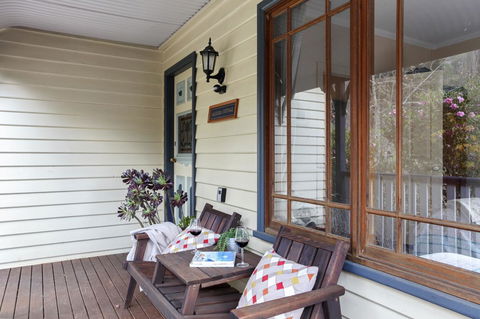 Allegra Cottage Of Leura - Phillip Island Accommodation 10