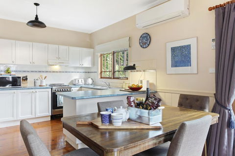 Allegra Cottage Of Leura - Phillip Island Accommodation 1