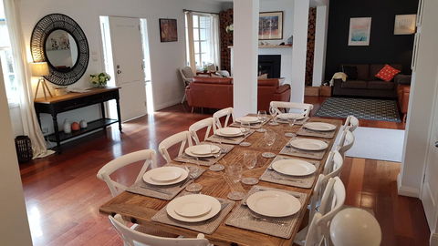 Bowral Escape - Phillip Island Accommodation 3