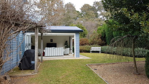 Bowral Escape - Phillip Island Accommodation 14