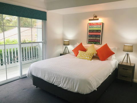 Bowral Escape - Phillip Island Accommodation 10