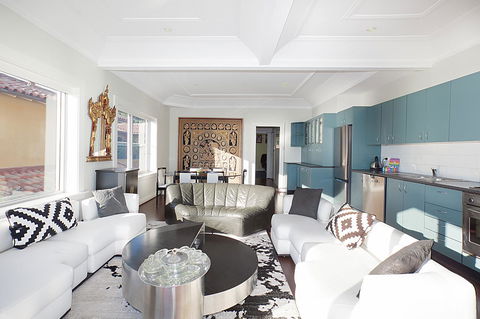 Art Deco Apartment With Breathtaking Water Views - Phillip Island Accommodation 7