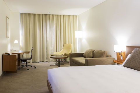 Novotel Canberra - Phillip Island Accommodation 33