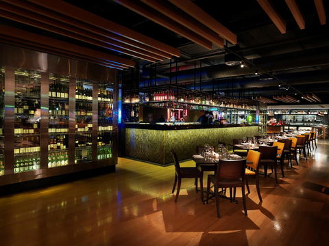 QT Canberra - Phillip Island Accommodation 4