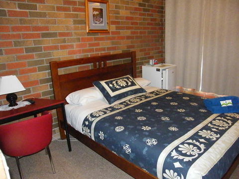 Boomers Guest House Hamilton - Phillip Island Accommodation 3