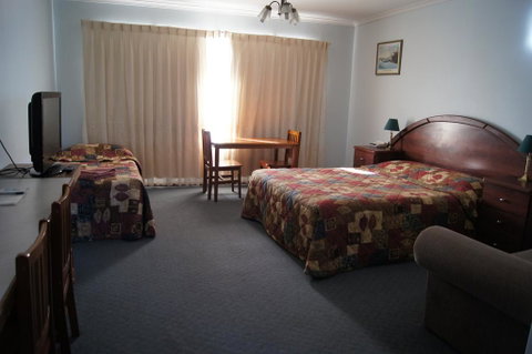 Bordertown Dukes Motorinn - Phillip Island Accommodation 1