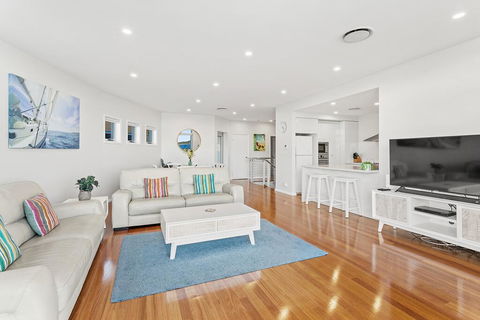 Boulder Bay Rd 2/2 - Fingal Bay - Phillip Island Accommodation 3