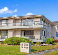 Boulevarde 2 - Pebbly Beach