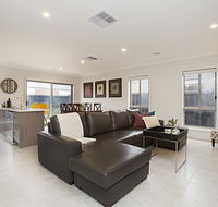 BOUTIQUE STAYS - Carinya - Phillip Island Accommodation