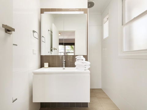 Boutique Stays - Sandy Breeze 1 - Phillip Island Accommodation 2