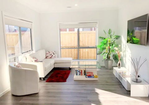 Brand New Home, 10 Mins To Beach, Torquay, Geelong, Deakin, Hospitals - Phillip Island Accommodation 0