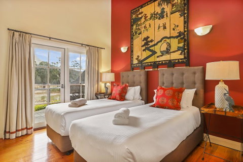 Brokenback Views Country Estate Hunter Valley - Phillip Island Accommodation 2