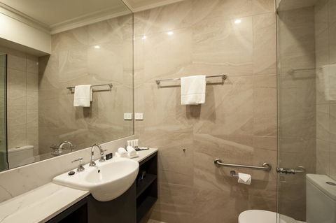 Burke And Wills Hotel Toowoomba - Phillip Island Accommodation 3