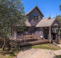 Burrinjuck - Phillip Island Accommodation