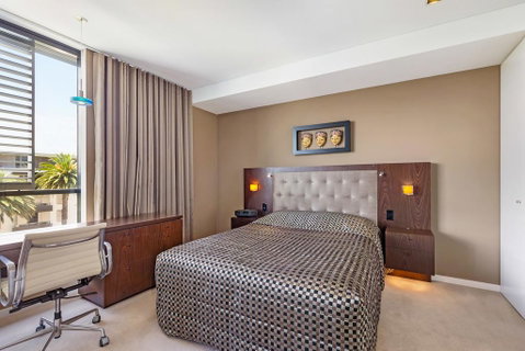 Camperdown Self-Contained Modern One-Bedroom Apartments - Phillip Island Accommodation 3