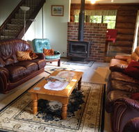 Canobolas Mountain Cabins - Phillip Island Accommodation