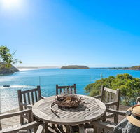Cape Mackerel Cabin with Magic Palm Beach  Pittwater Views - Phillip Island Accommodation