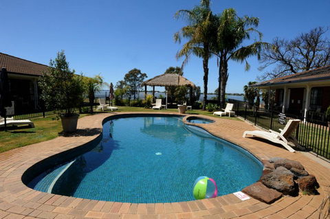 Capricorn Motor Inn - Phillip Island Accommodation 1