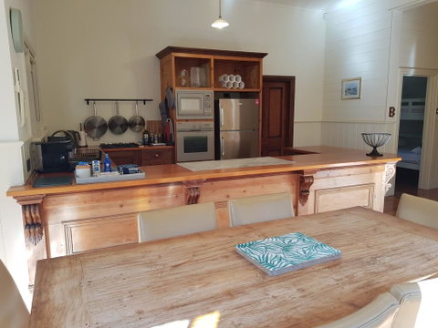CARNBREA - Phillip Island Accommodation 1