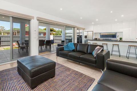 CASABLANCA - DROMANA - Phillip Island Accommodation 2