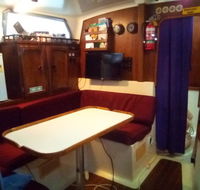 Casual fare sailing charters Townsville - ocean living - cruise - Phillip Island Accommodation