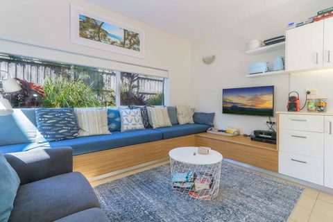 Casuarina Beach Haven - Pandanus 6 - Phillip Island Accommodation 1