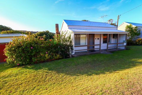 Catho Cottage - Phillip Island Accommodation 1