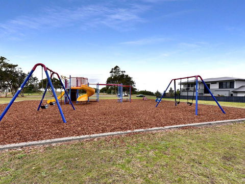 Caves Luxury Beachside Escape - Literally Across The Road From Surf Club - Phillip Island Accommodation 1