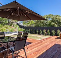Caxton Beach House - hot tub spa - Phillip Island Accommodation