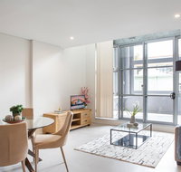 Central City Loft With Gym and Pool - Phillip Island Accommodation