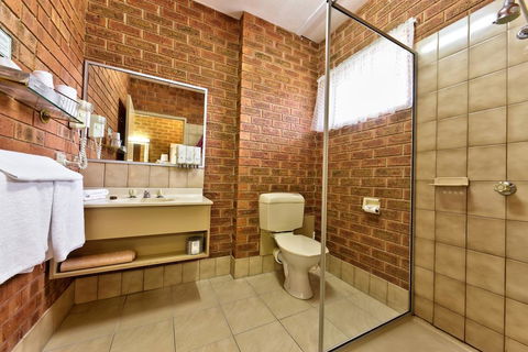 Central Yarrawonga Motor Inn - Phillip Island Accommodation 3