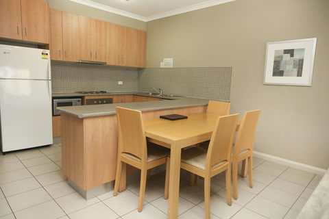 Centrepoint Apartments Griffith - Phillip Island Accommodation 2