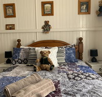 Cherry Blossom Cottage - Phillip Island Accommodation