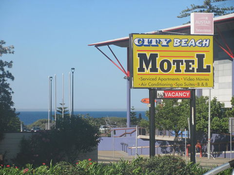 City Beach Motel - Phillip Island Accommodation 0