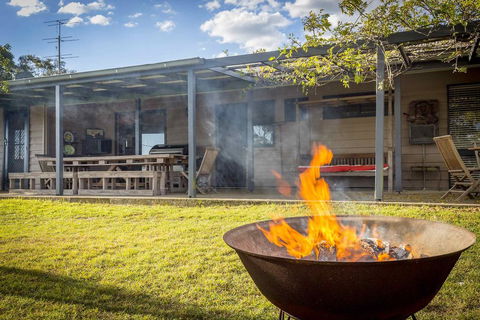 Claremont Cottage - Phillip Island Accommodation 2