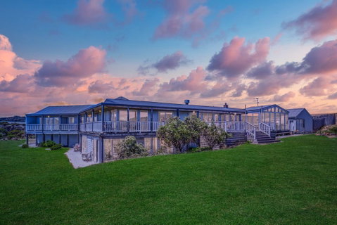 Cliff Top - Phillip Island Accommodation 0
