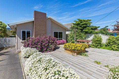 CLOUD NINE - ROSEBUD - Phillip Island Accommodation 0