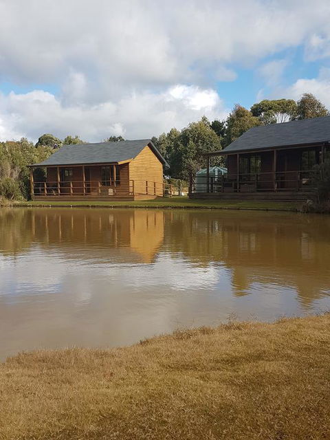 Cocoa & Briar Cottages - Phillip Island Accommodation 3