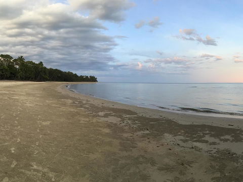 Coconut Beach House - Phillip Island Accommodation 1