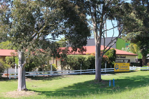 Colonial Motor Inn Pambula - Phillip Island Accommodation 1