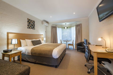 Comfort Inn Coach & Bushmans - Phillip Island Accommodation 1