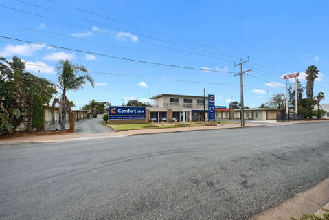 Comfort Inn Flinders On Main - Phillip Island Accommodation 1