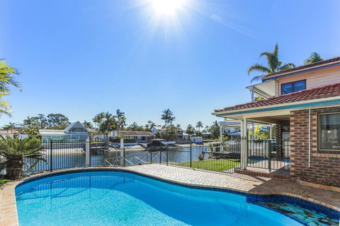 Convenience, Space & Location, Noosa Heads - Phillip Island Accommodation 2