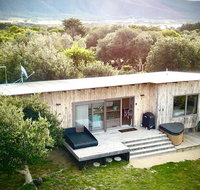 Coopers Ocean Cabin and Jacuzzi - Phillip Island Accommodation