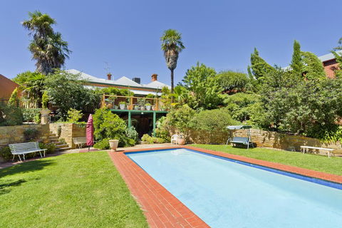 Corvah House - Phillip Island Accommodation 0
